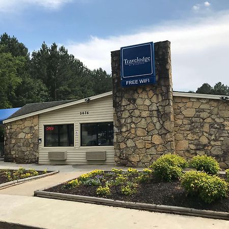 Travelodge By Wyndham Фейетвилл Экстерьер фото